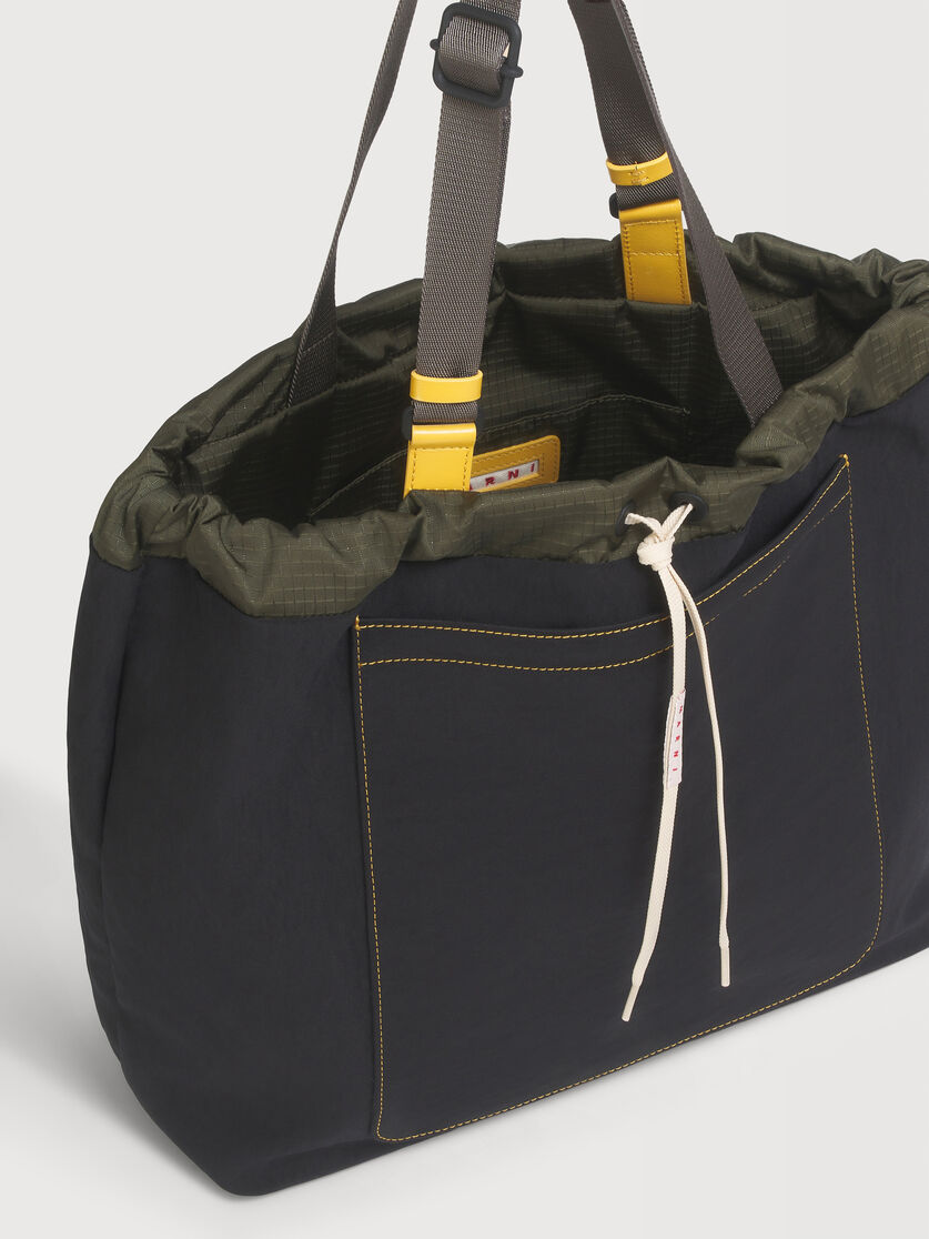 Black technical fabric tote bag, Image 4