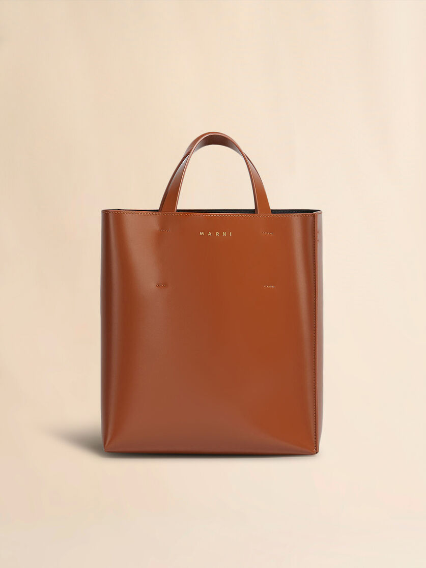 Museo small bag in light pink leather - Shopping Bags - Image 1