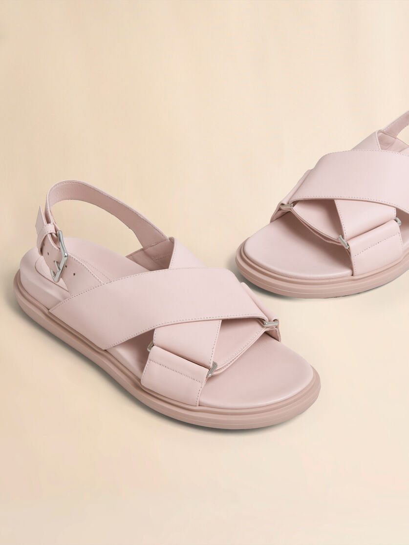 Braune Fußbett-Sandalen aus Leder - Sandalen - Image 5