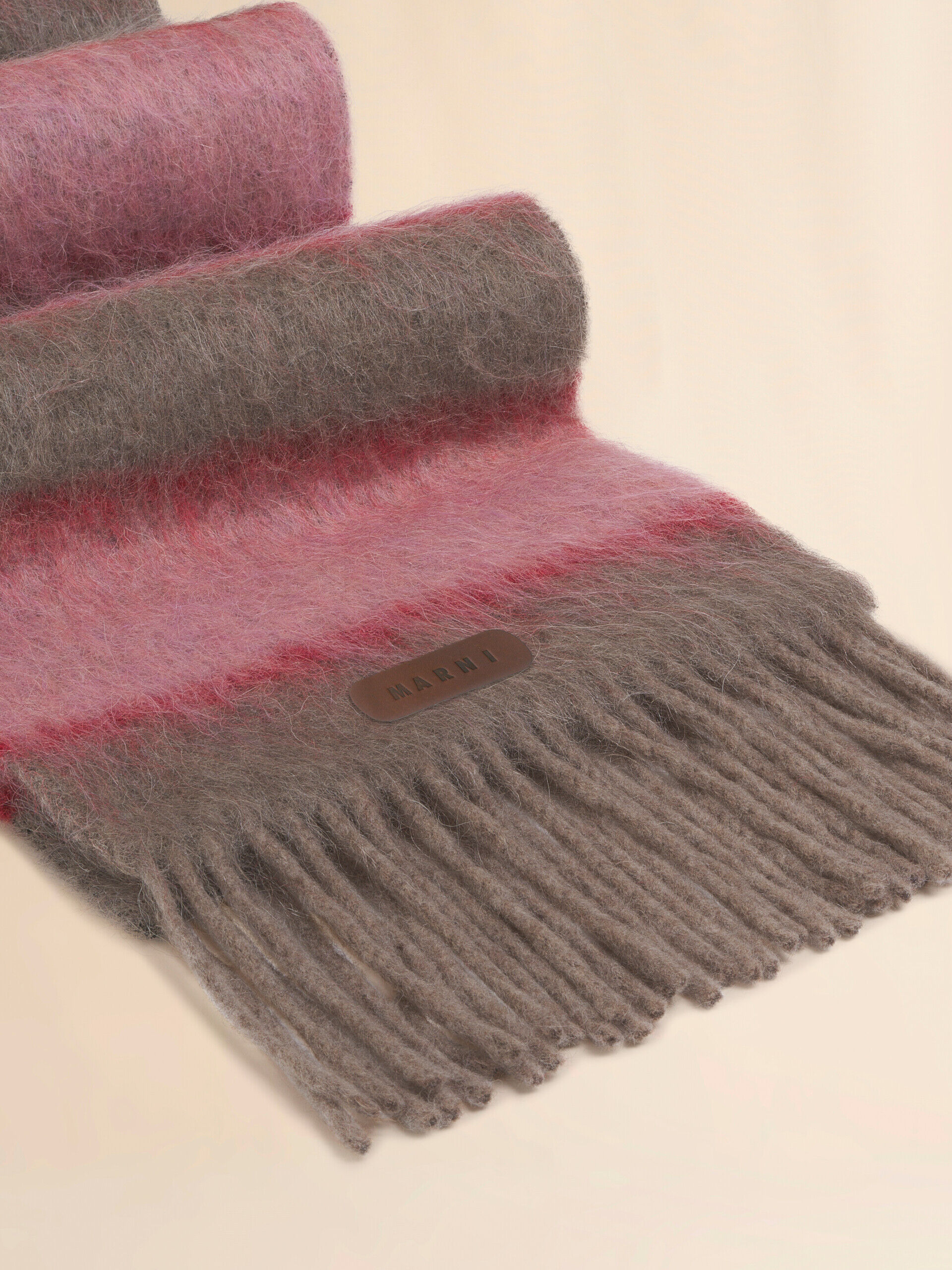 美品MARNI 23ss STRIPED BRUSHED WOOL SCARF 美品MARNI 23ss STRIPED