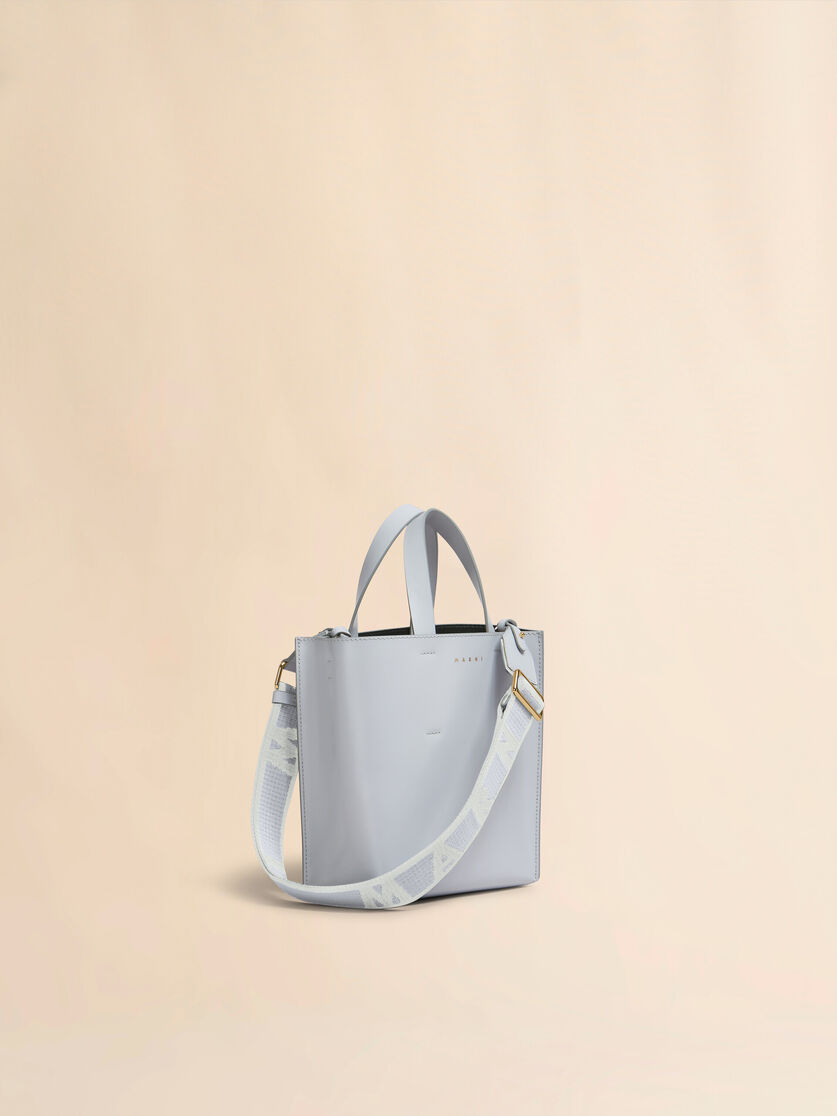Museo Mini Bag in light blue leather - Shopping Bags - Image 5