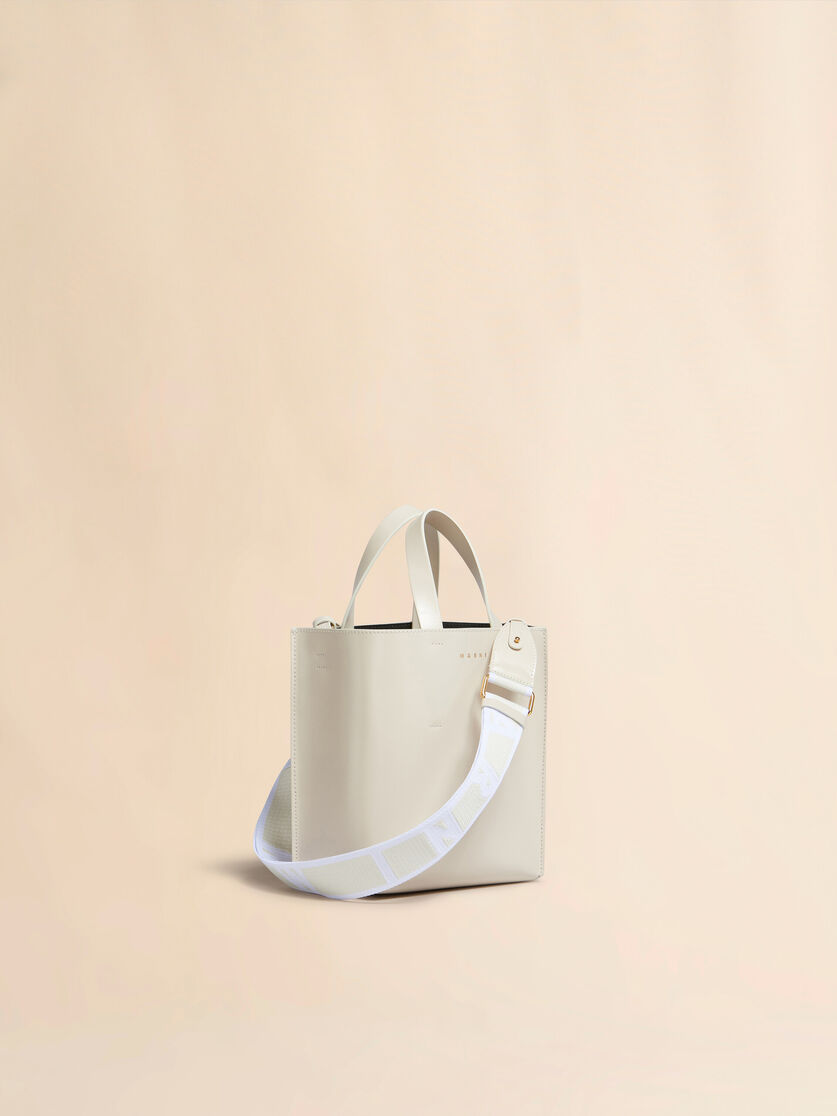 Museo Mini Bag in light blue leather - Shopping Bags - Image 5
