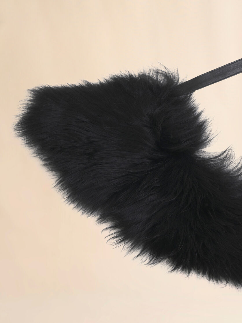 Pink shearling collar - Other accessories - Image 3