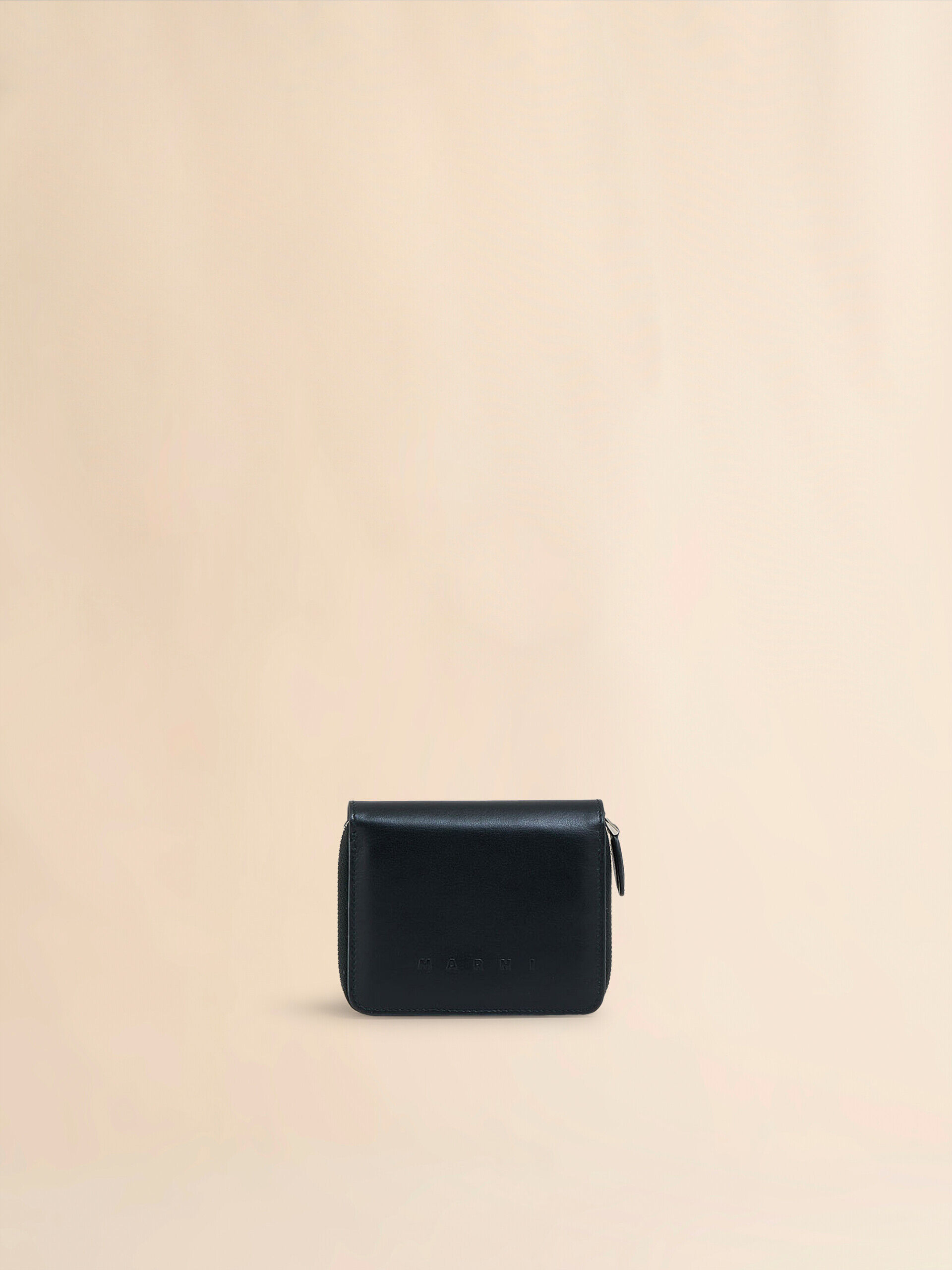 送関込★MARNI★ジップ アラウンド 折りたたみ財布★ブラック 美品】MARNI マルニ 二つ折り財布 ジップアラウンドウォレット