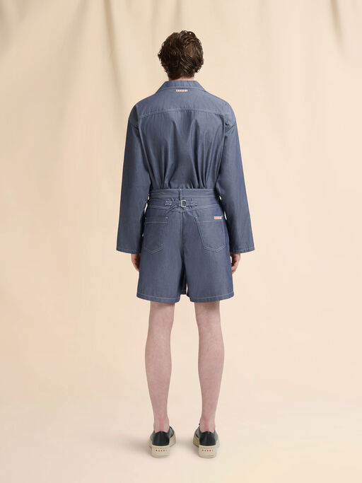 ブルー シャンブレーショートパンツ バックにアジャスター付き - パンツ