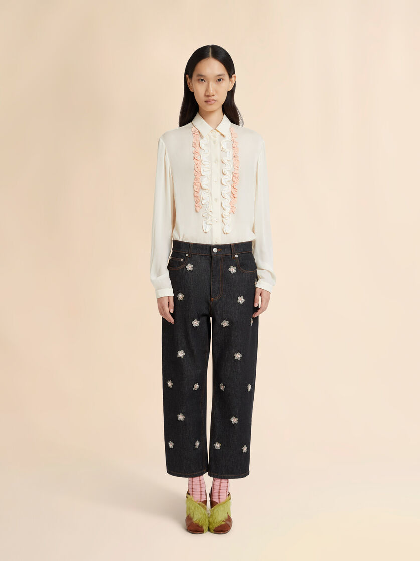 Black denim jeans with daisy appliqués, Image 2
