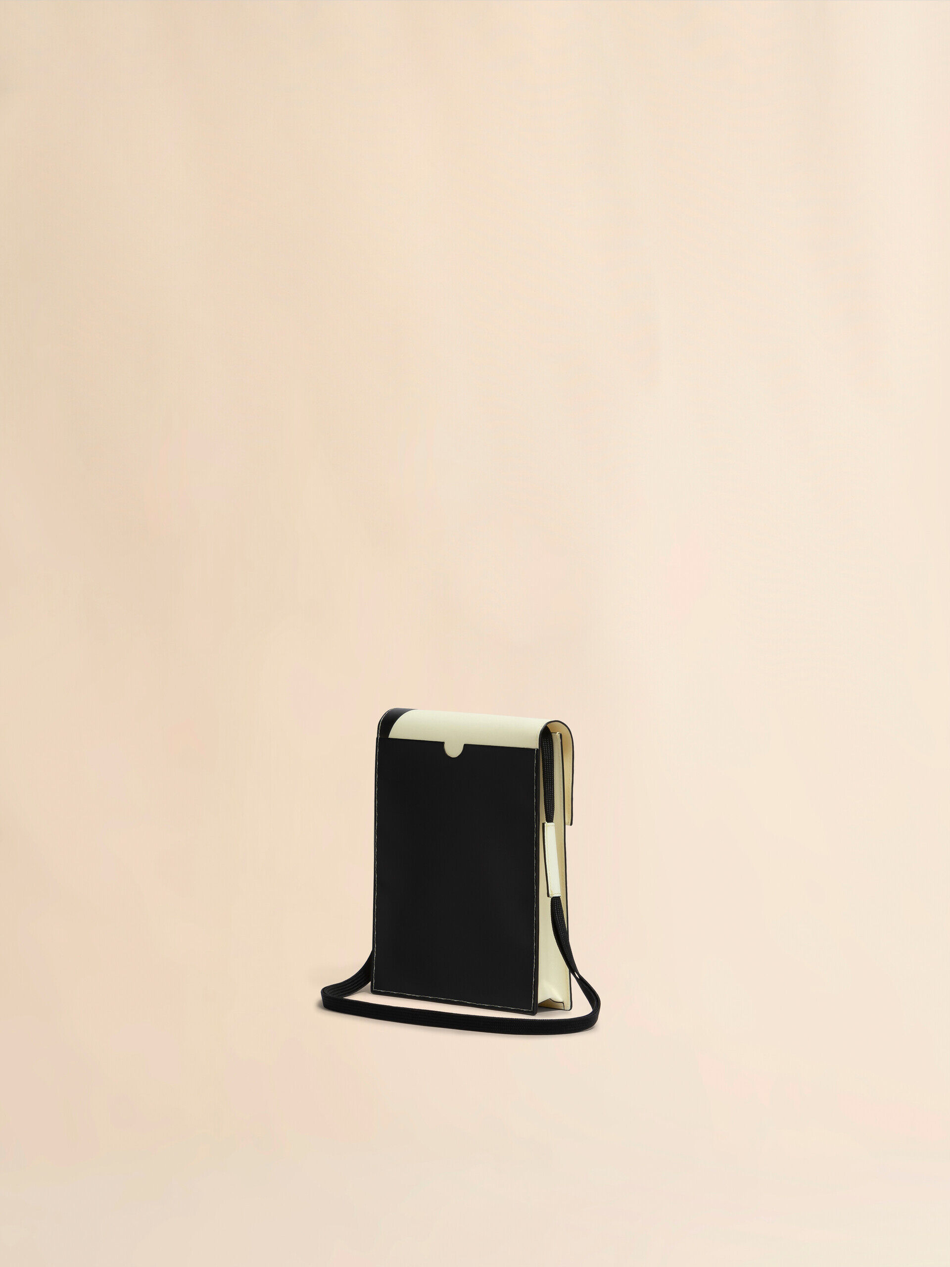 【MARNI】シューレース ストラップ付き クロスボディバッグ ホワイト ブラック Tribeca ポーチ、シューレースストラップ | Marni