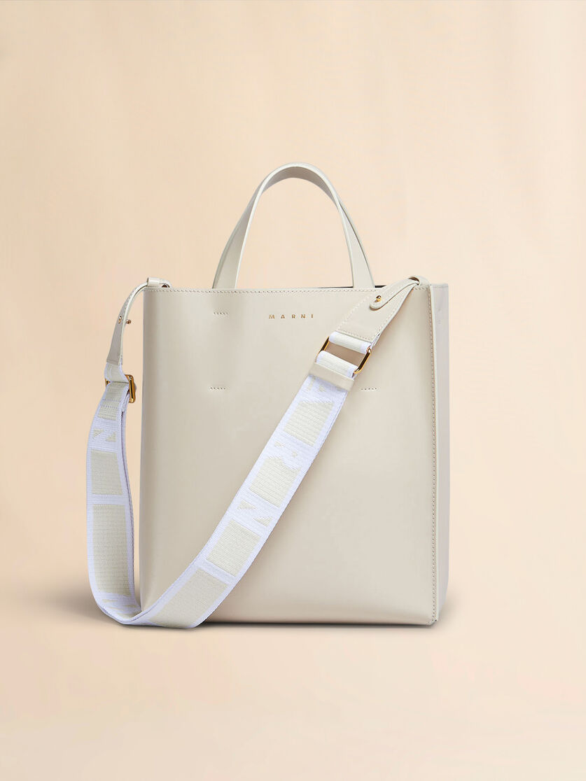 Kleine Tasche Museo aus cremefarbenem Leder | Marni 