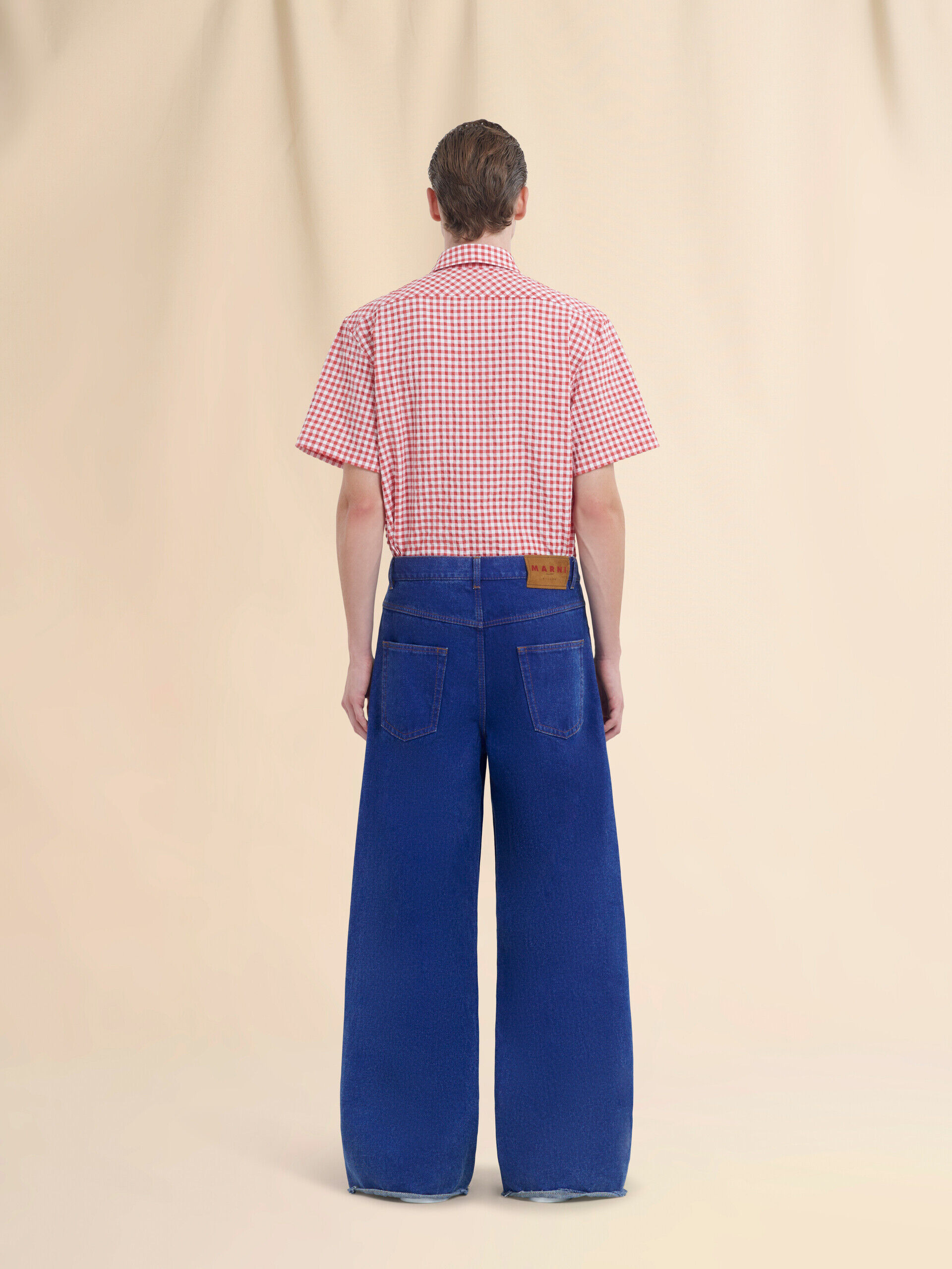 ブルー ローライズジーンズ、レッドベルト付き | Marni