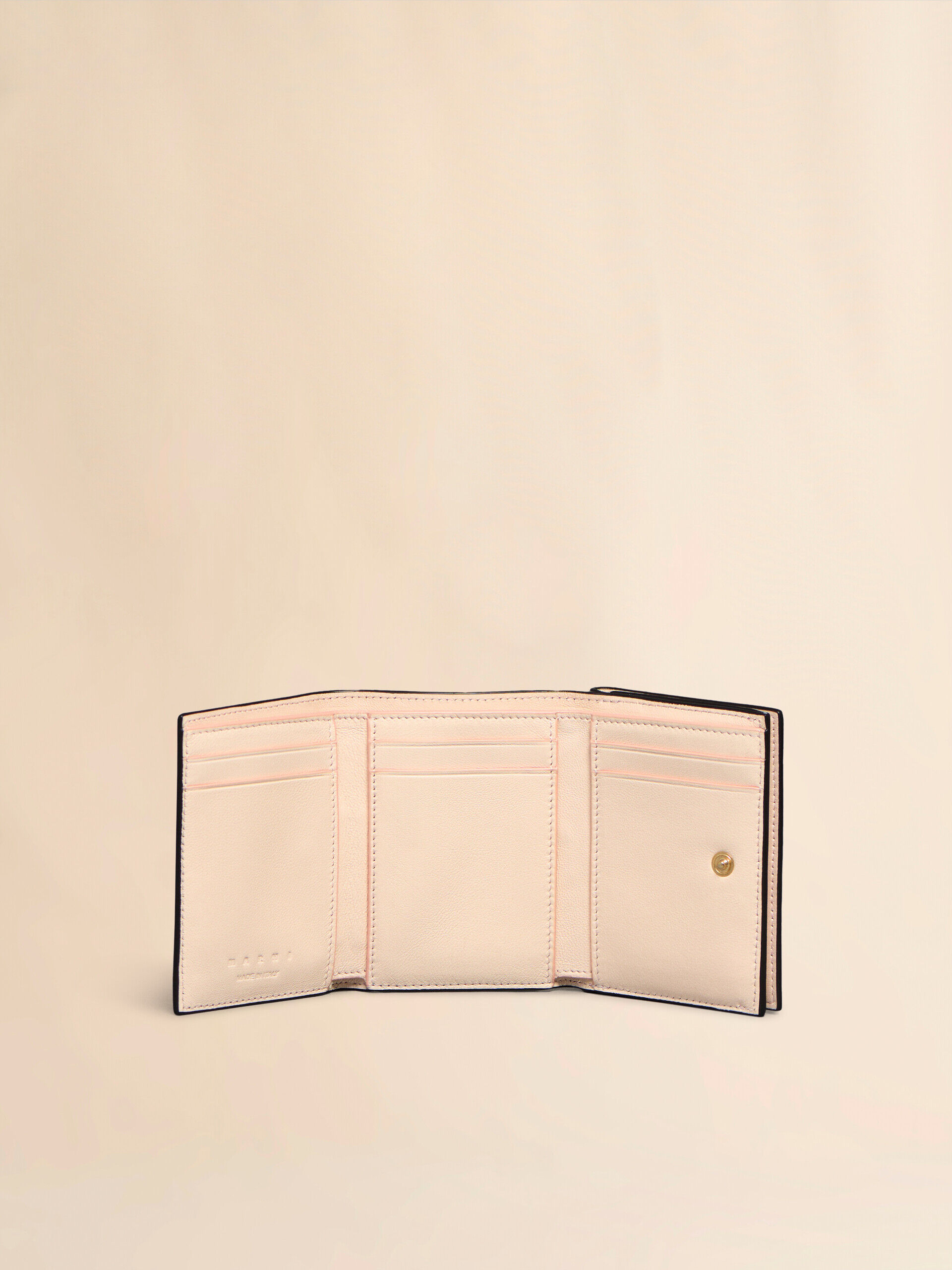 MARNI レザー 三つ折り財布 ピンク ピンク レザー製 三つ折りウォレット、マルニメンディング