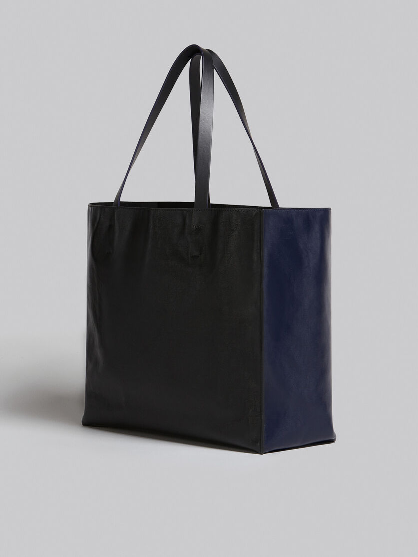 Museo Soft Bag in blue and black leather - Shopping Bags - Image 3