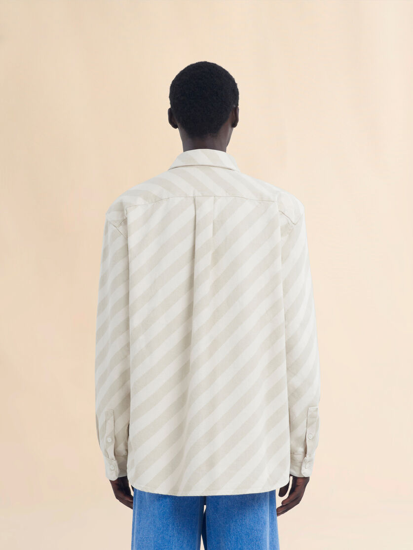 Boxy beige denim shirt - Shirts - Image 3
