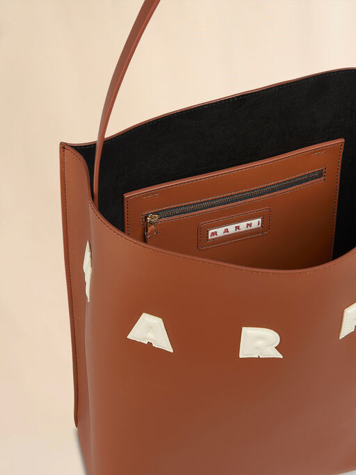 Brown leather Museo medium hobo Bag with patches - Shopping Bags