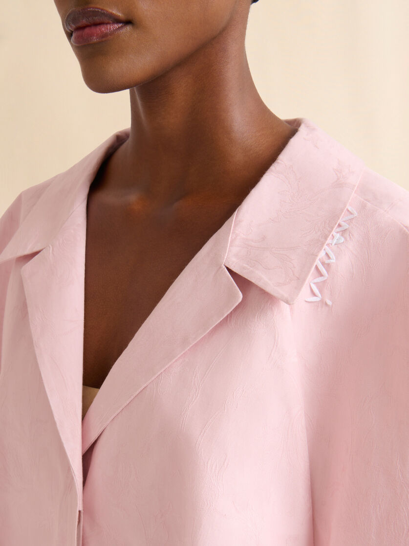 Pink bonded cotton oversized duster coat with floral motif - Coats - Image 4