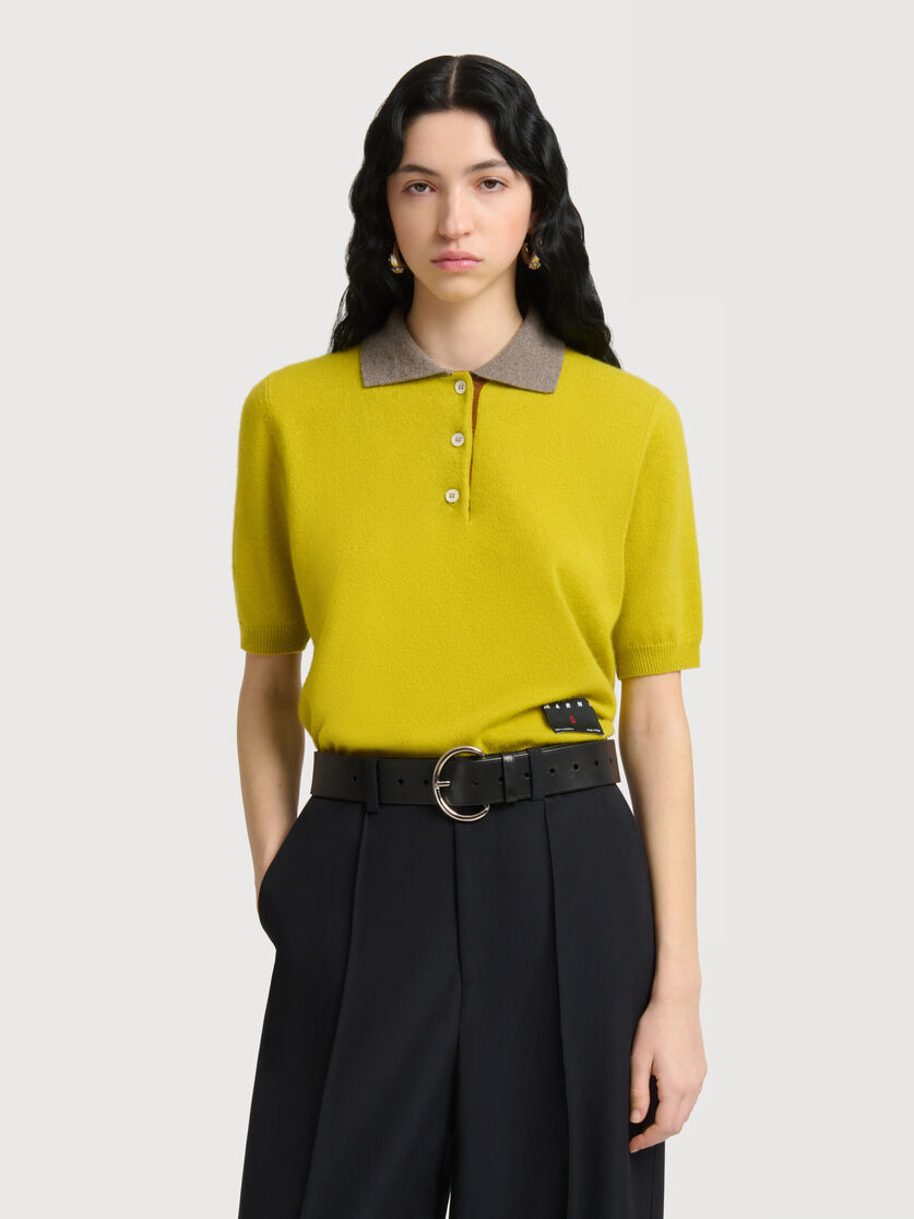 Yellow cashmere polo shirt with contrast collar, Image 2