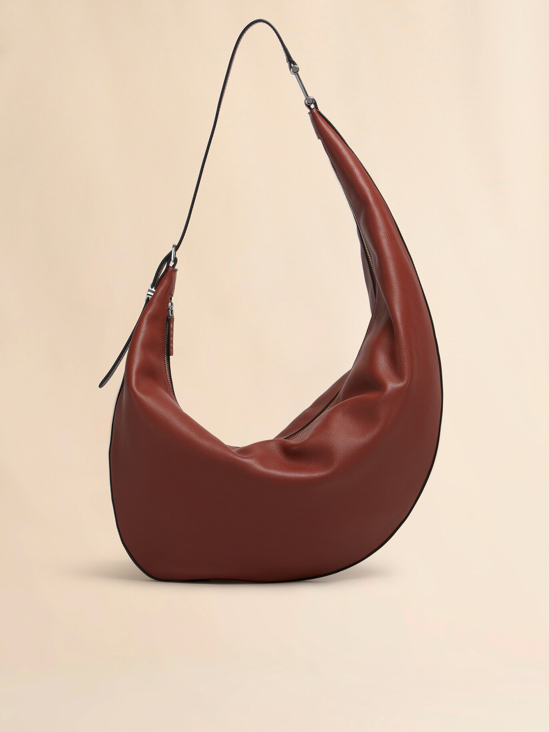 セール 18%OFF】MARNI ボディバッグ PUFF BUM BAG MUMP0007U2