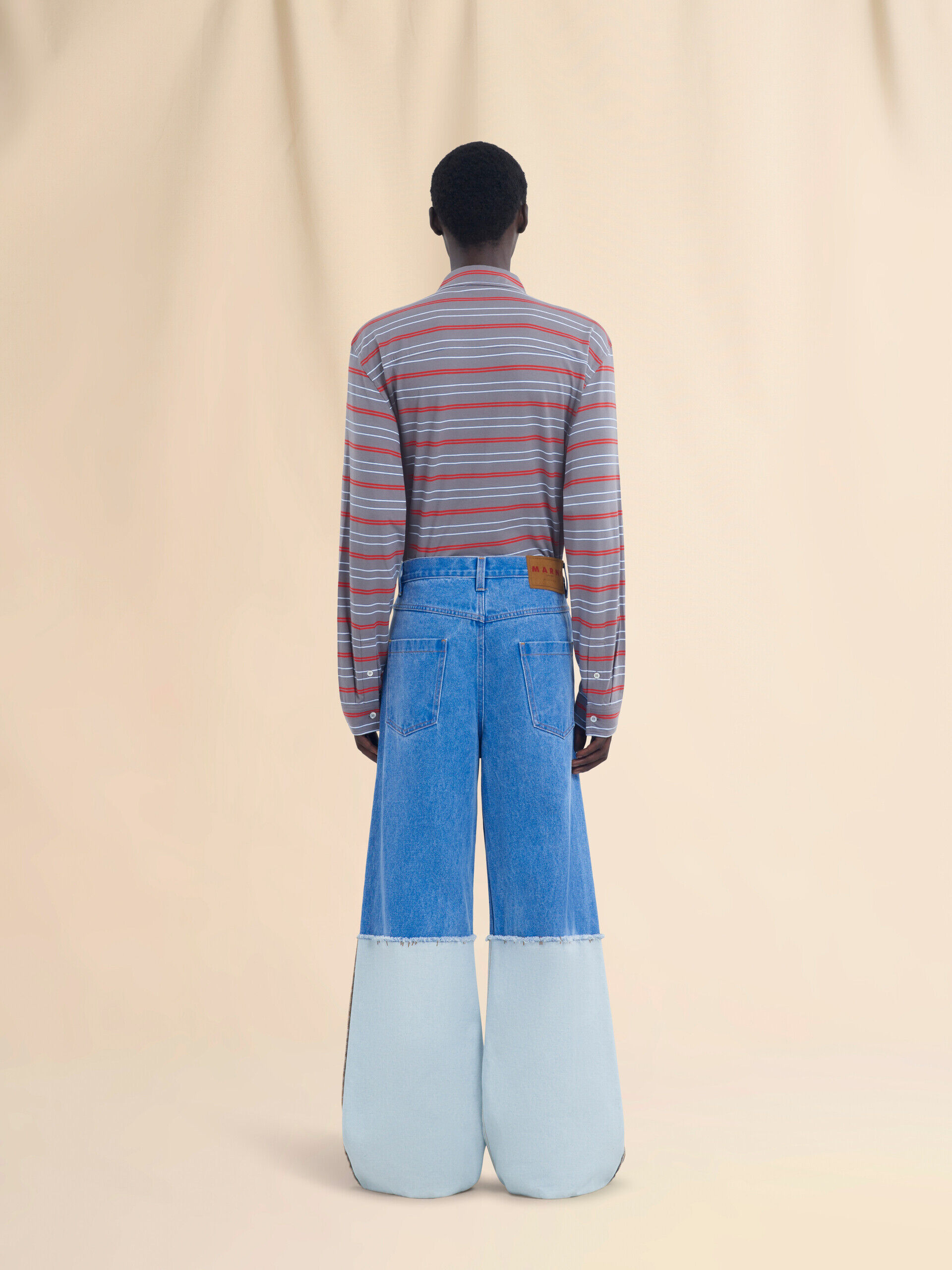ブルー ワイドレッグジーンズ、折り返しボトム | Marni