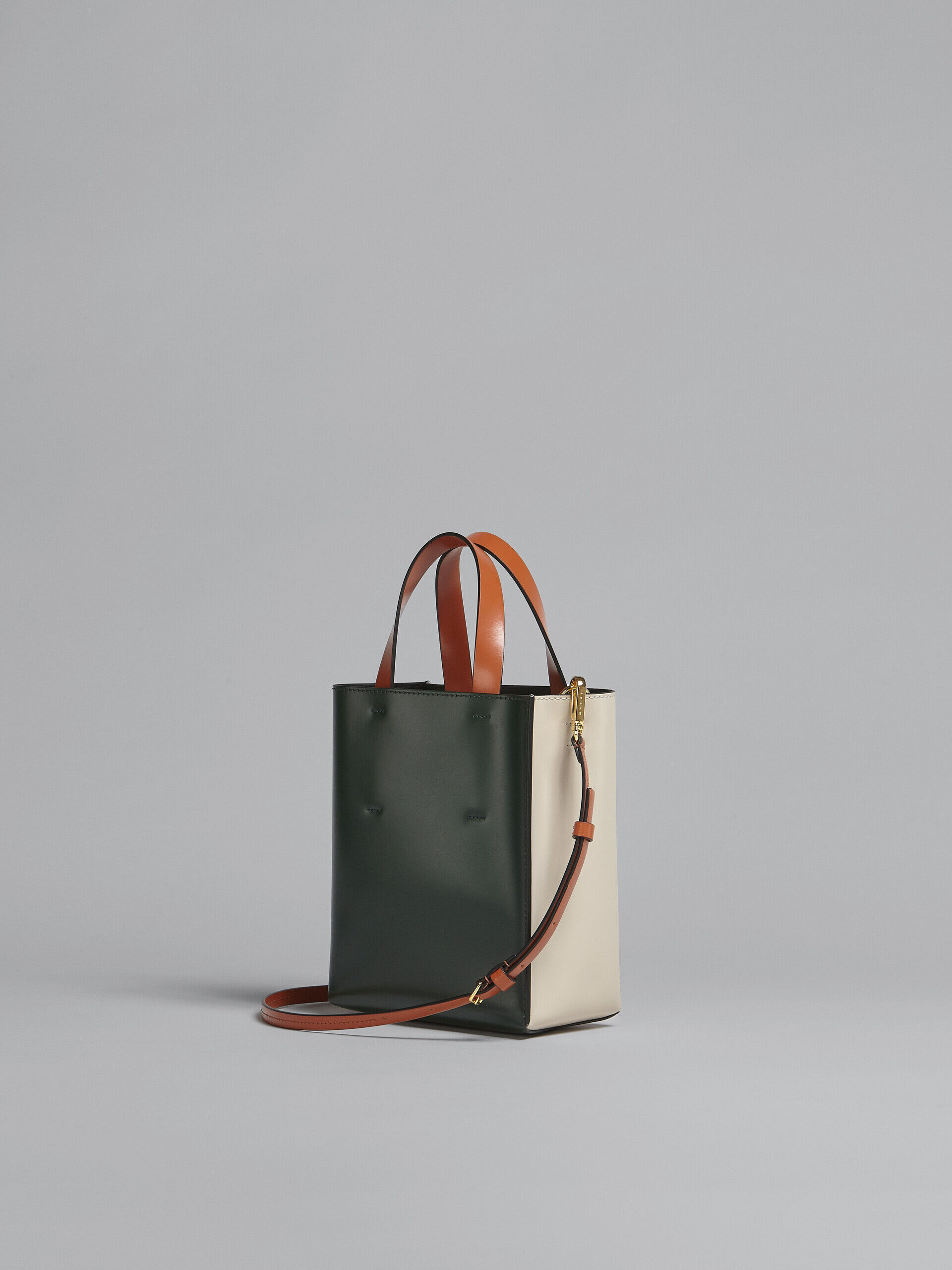 Bi-coloured MUSEO bag in shiny calfskin with shoulder strap | Marni