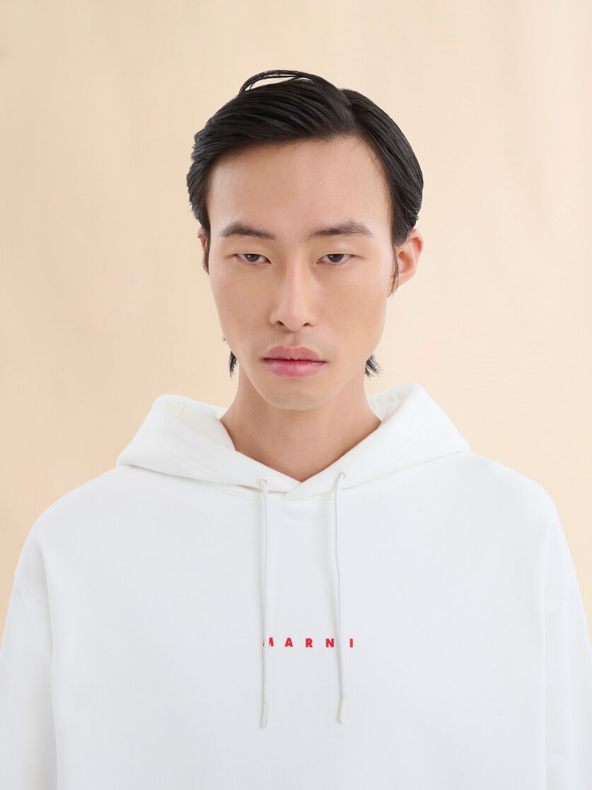 White organic cotton hoodie with mini Marni print - Sweaters - Image 4