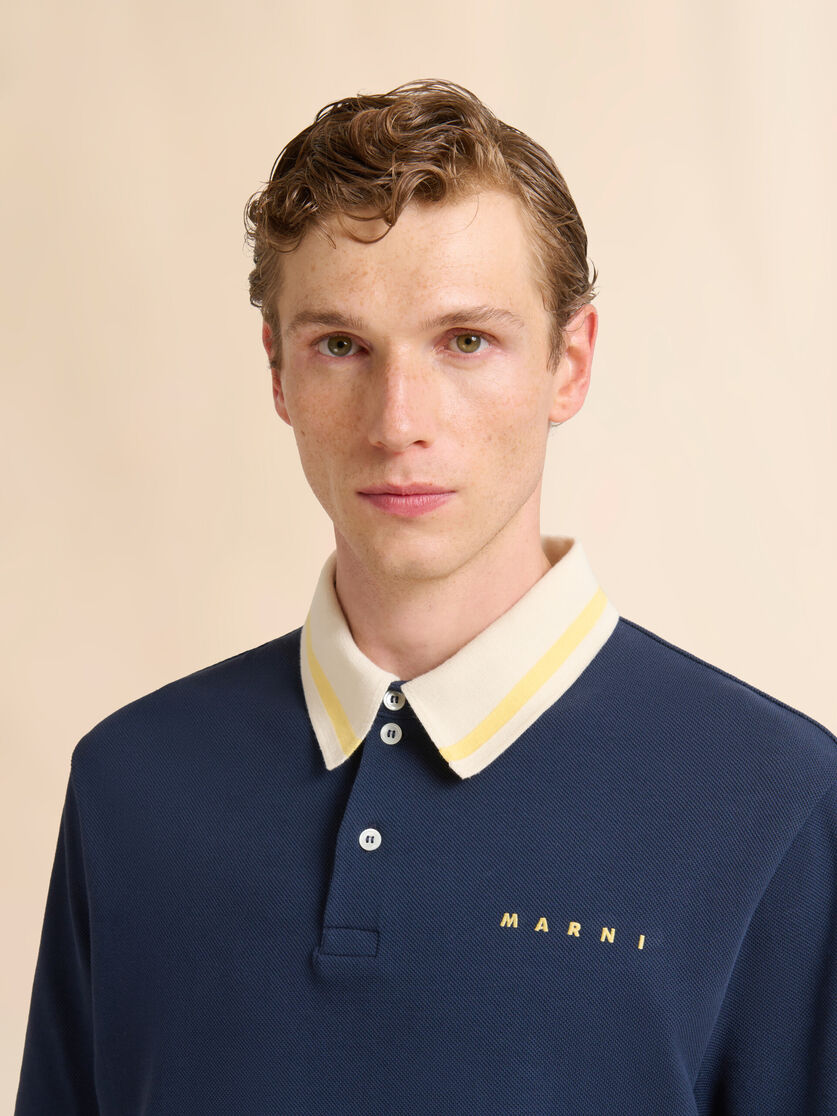 Deep blue piqué polo shirt with striped collar, Image 4