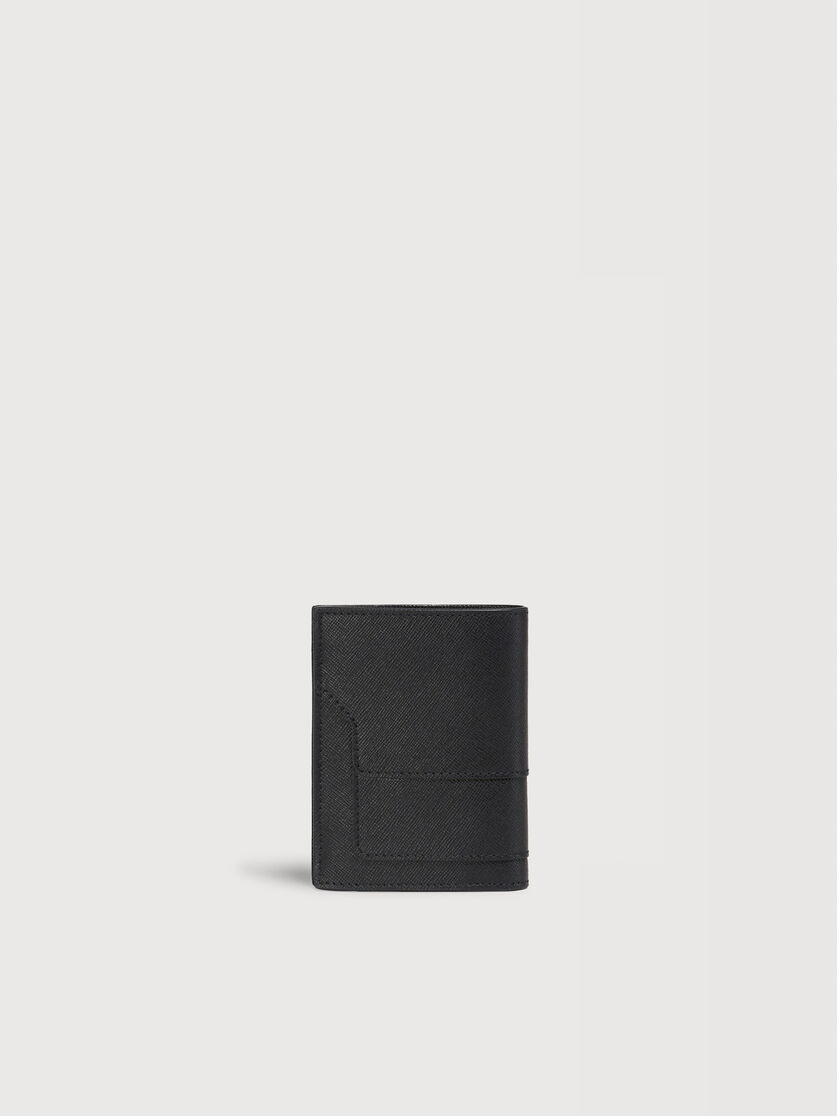 Black saffiano leather bi-fold wallet, Image 3