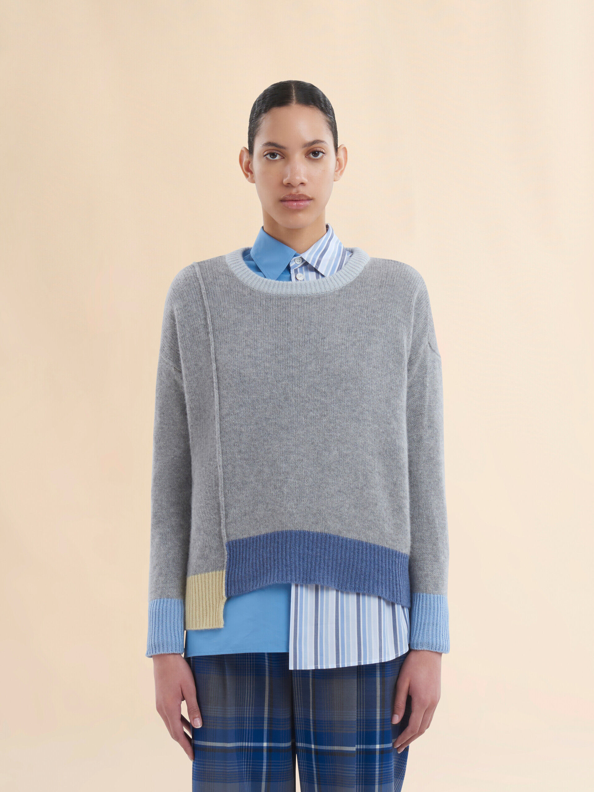 【DISCERNMENT】Side Mock Cash Knit democracy-asymmetrical-long-
