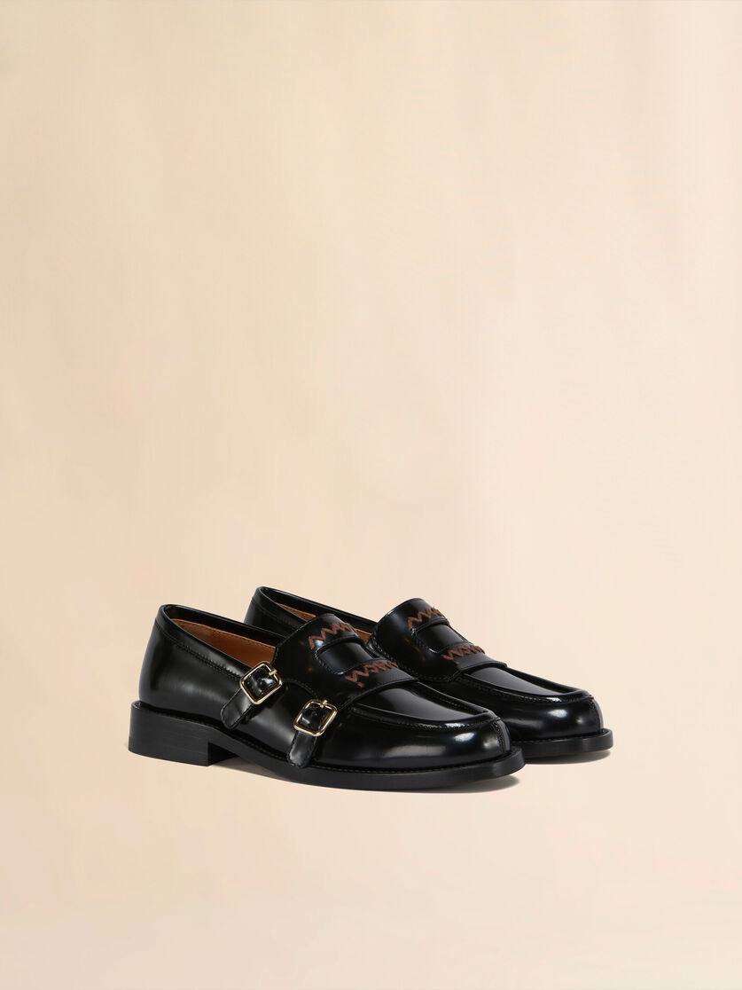 FENDI 黒ローファー 傷あり（ブラック レザー製 Bambi 3.0 ローファー 