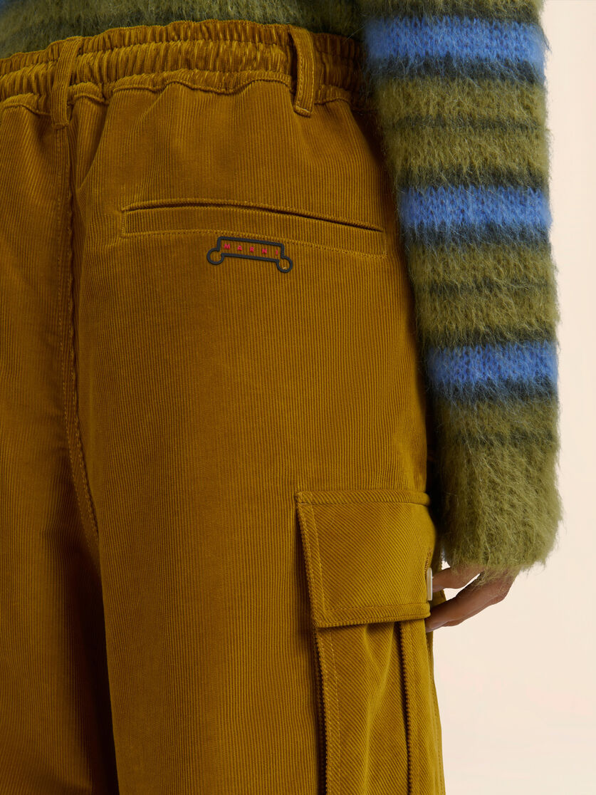 Brown corduroy cargo pants with Trunkaroo logo - Pants - Image 4