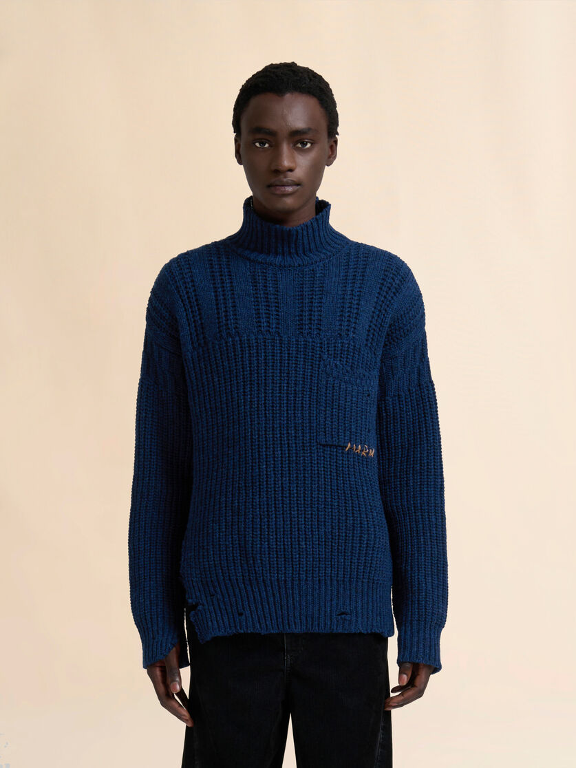 Grauer Pullover aus Schurwolle mit ausgefranstem Saum - Pullover - Image 2