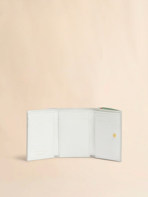 マスタードホワイト グリーン サフィアーノレザー製三つ折りウォレット - 財布
