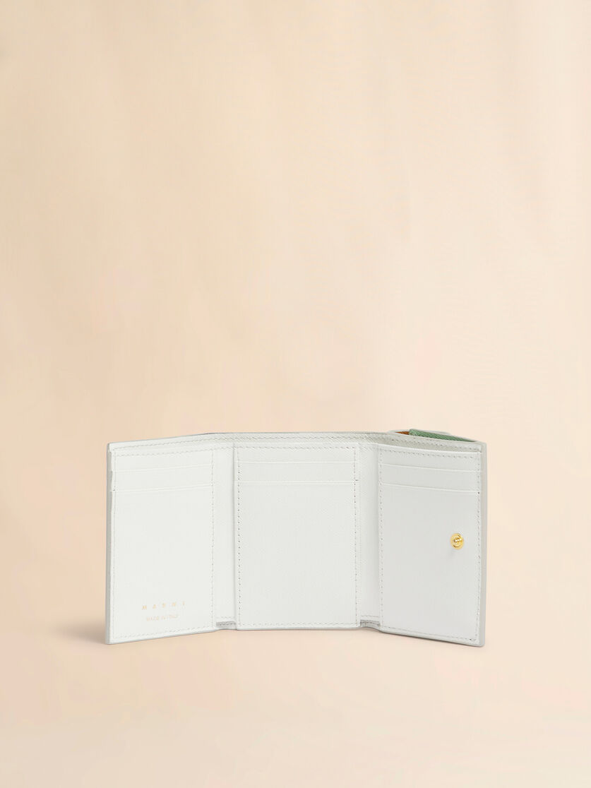 マスタードホワイト グリーン サフィアーノレザー製三つ折りウォレット, Image 2