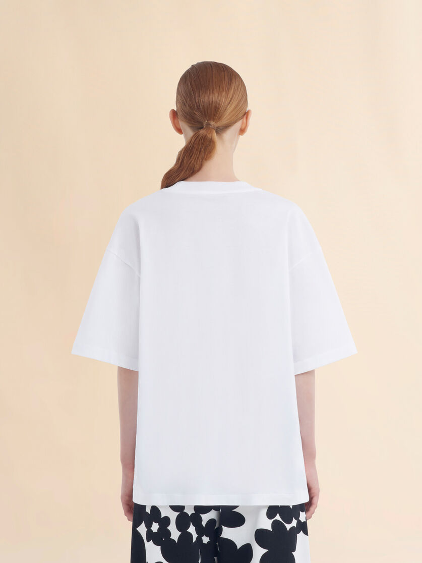 White cotton T-shirt with Daisy Garden print - T-shirts - Image 3