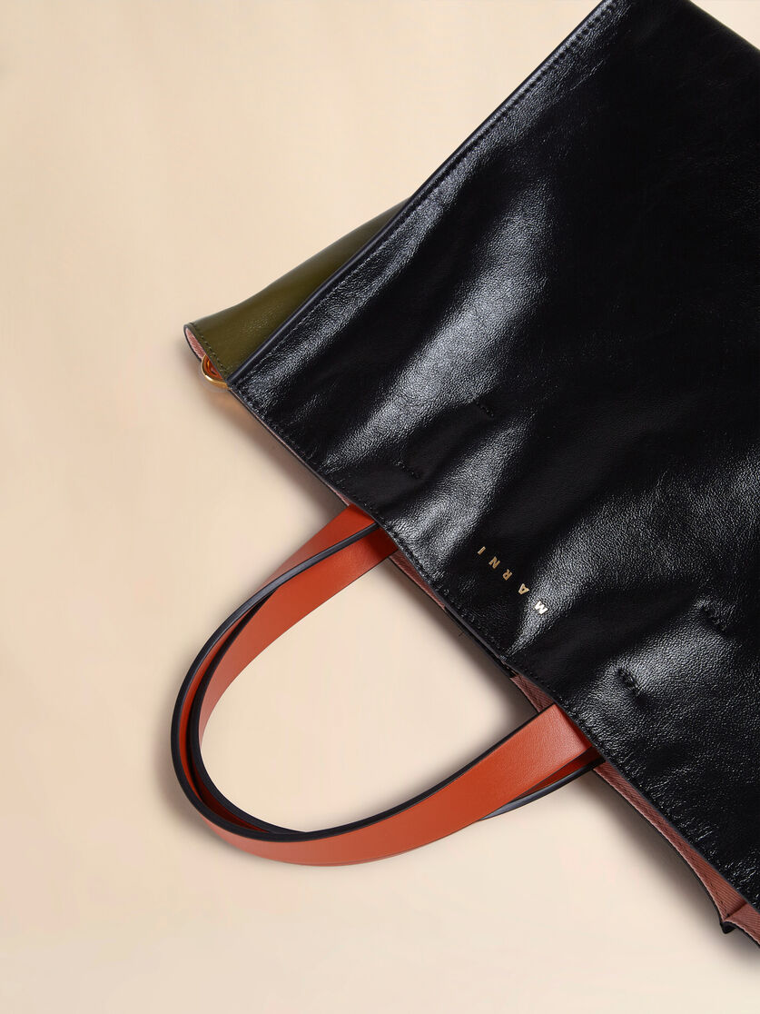 MUSEO SOFT bag piccola in pelle nera verde e arancio - Borse shopping - Image 3