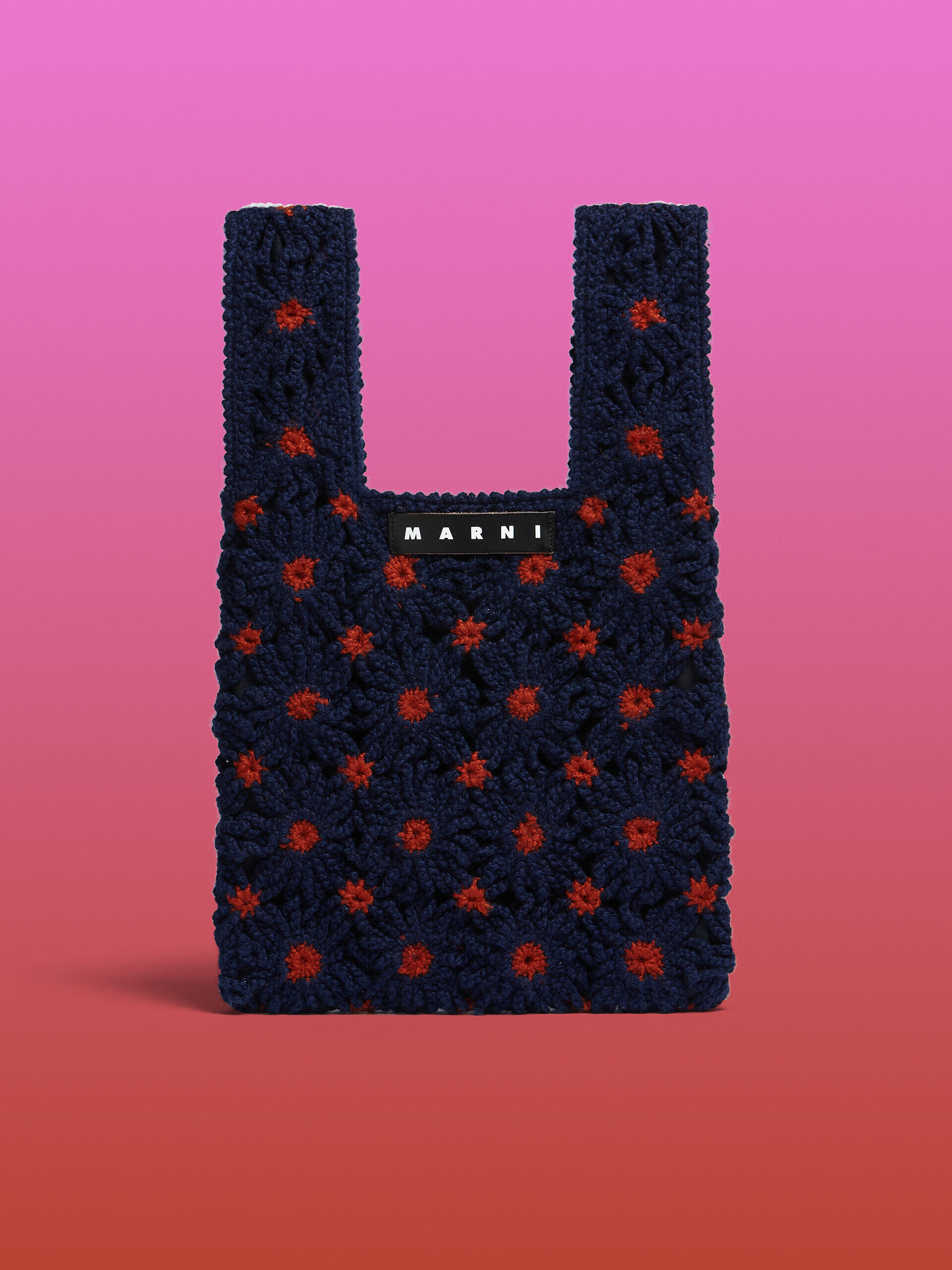 ブルー&レッド クロシェ製 MARNI MARKET FISHバッグ | Marni