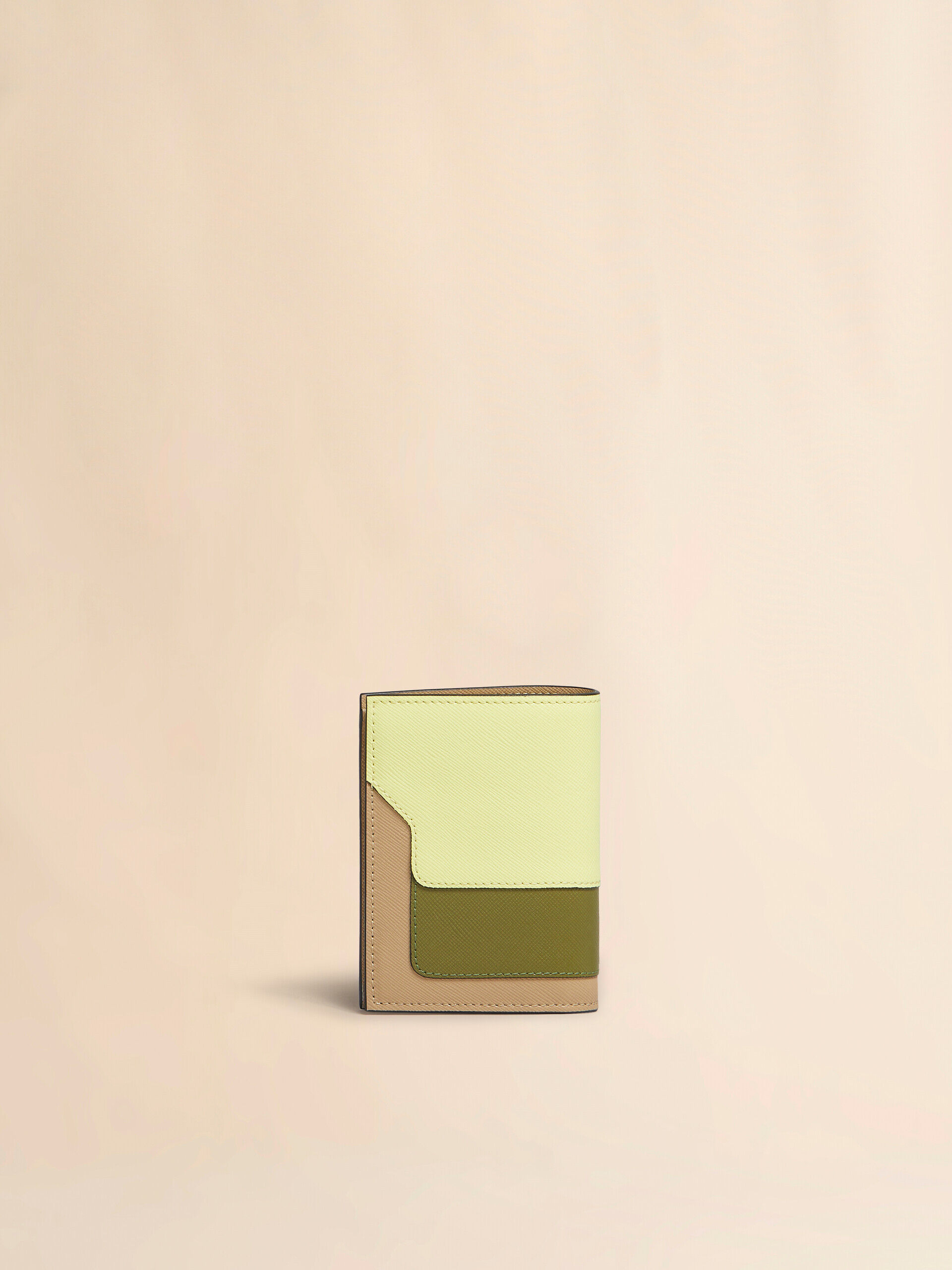 MARNI マルニ 二つ折り財布 財布 サフィアーノレザー イエロー マルニ Marni 二つ折り財布 サフィアーノレザーナッパーレザー