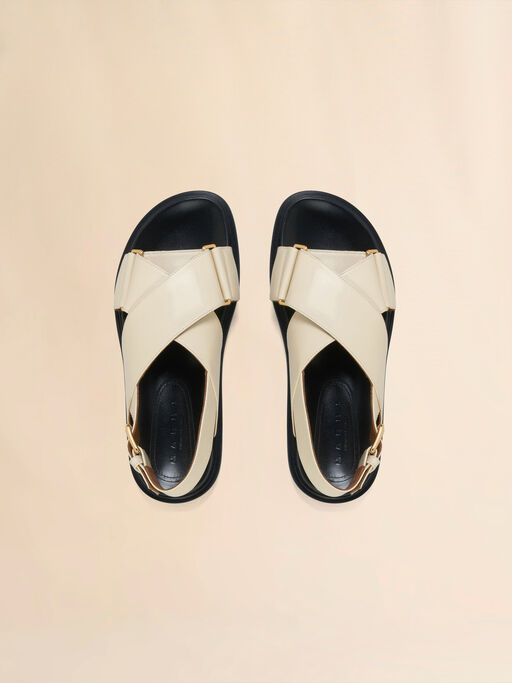 Weiße Fußbett-Sandalen aus Leder - Sandalen