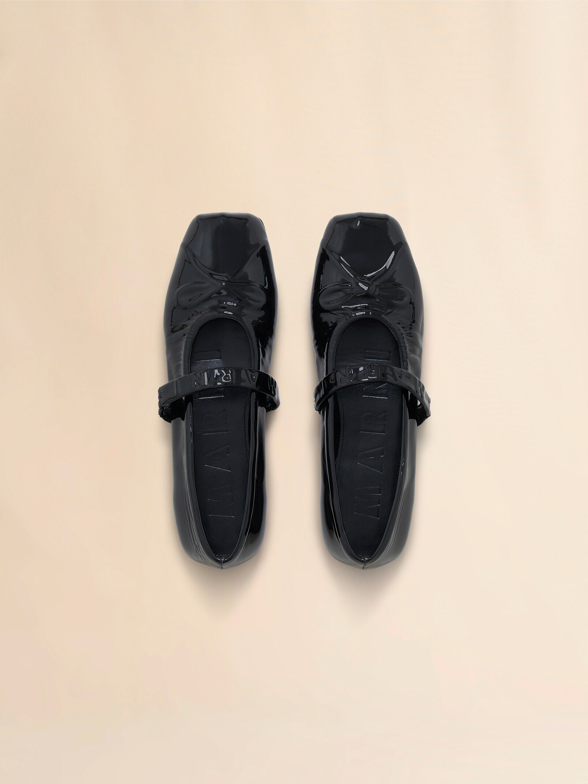 【送料&関税込】Marni Mary Jane Ballerinas Marni Mary Jane Ballerinas MJMS007700.P3628-00N99 BLACK