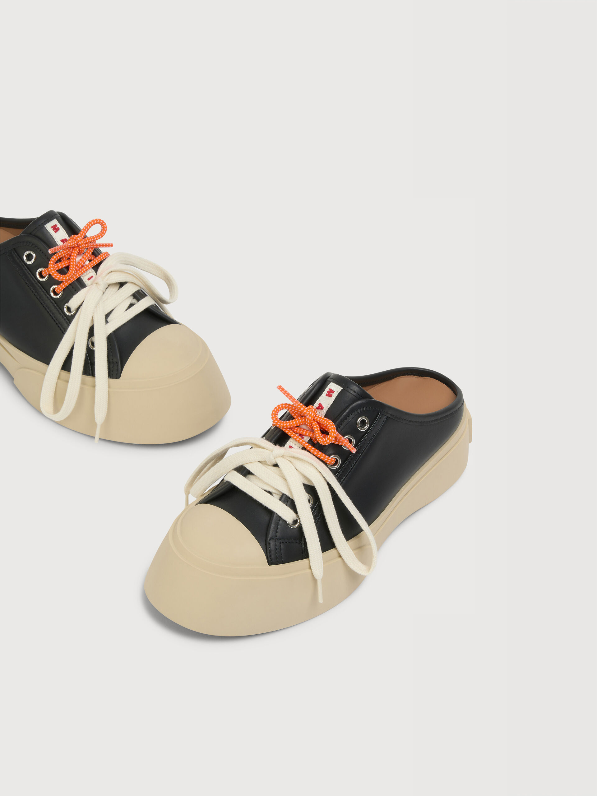 レディース Pabloスニーカー、Mary Jane、Chelseaブーツ | Marni