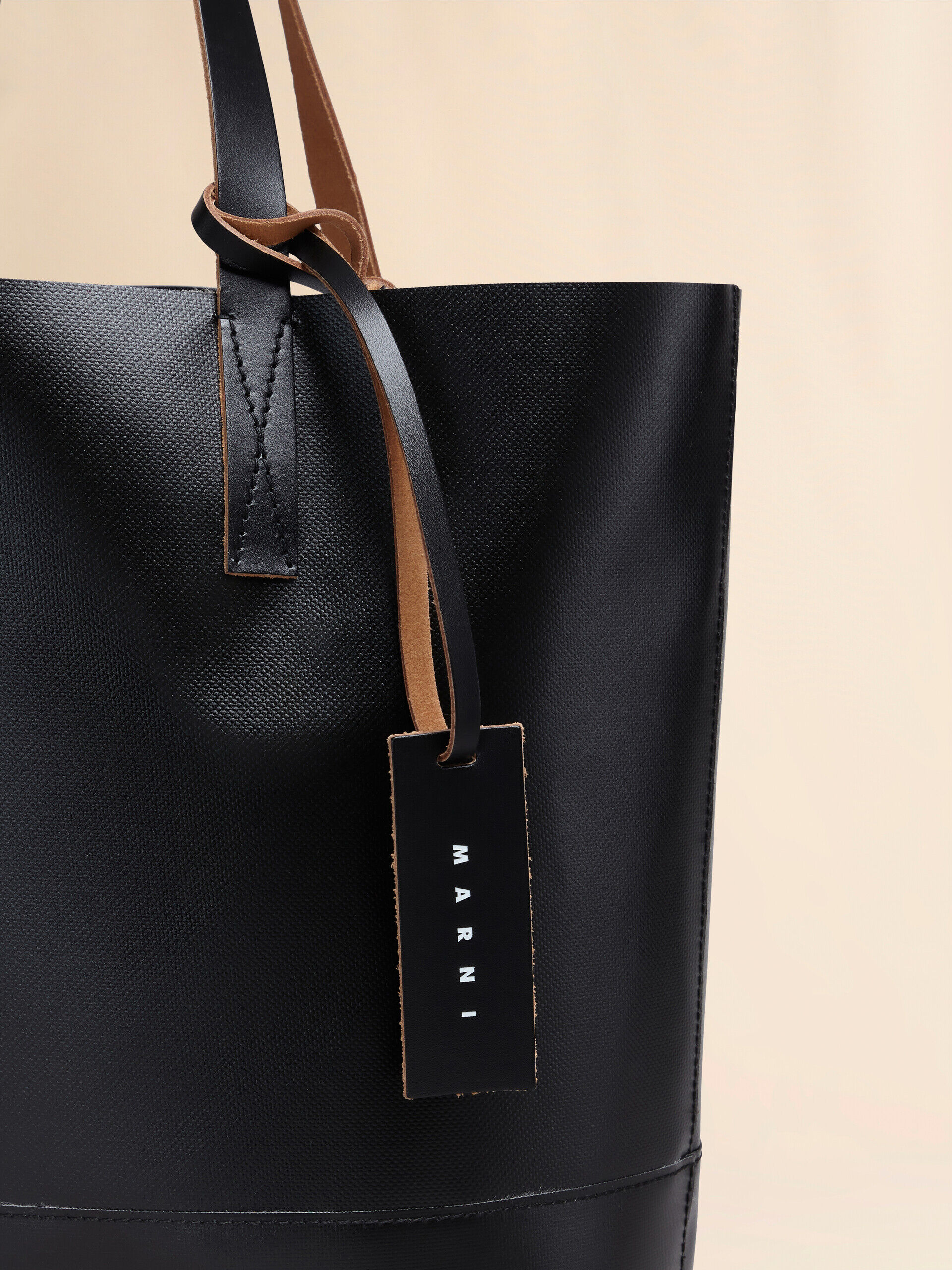 【関税＆送料込み】Marni Totes $_12.JPG?set_id=880000500F