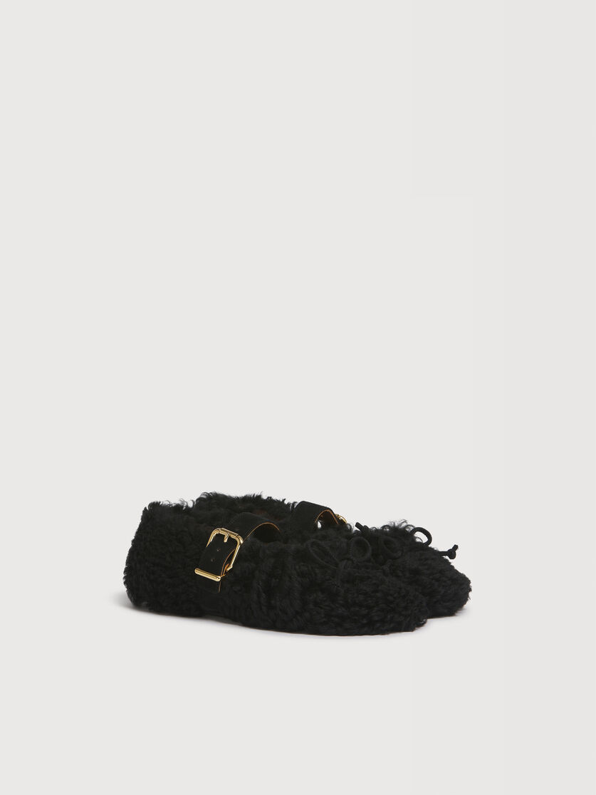 Black shearling ballerina with buckle, Image 2
