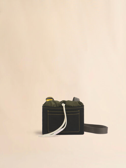 ブラック ユーティリティファブリック製スマホホルダー - ウォレット＆レザー小物