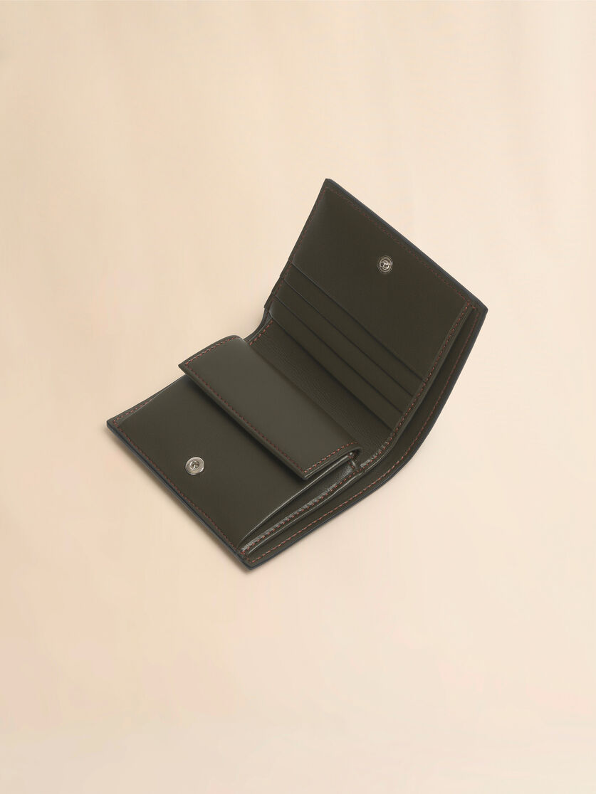 ブラック レザー製二つ折りカードケース - 財布 - Image 4