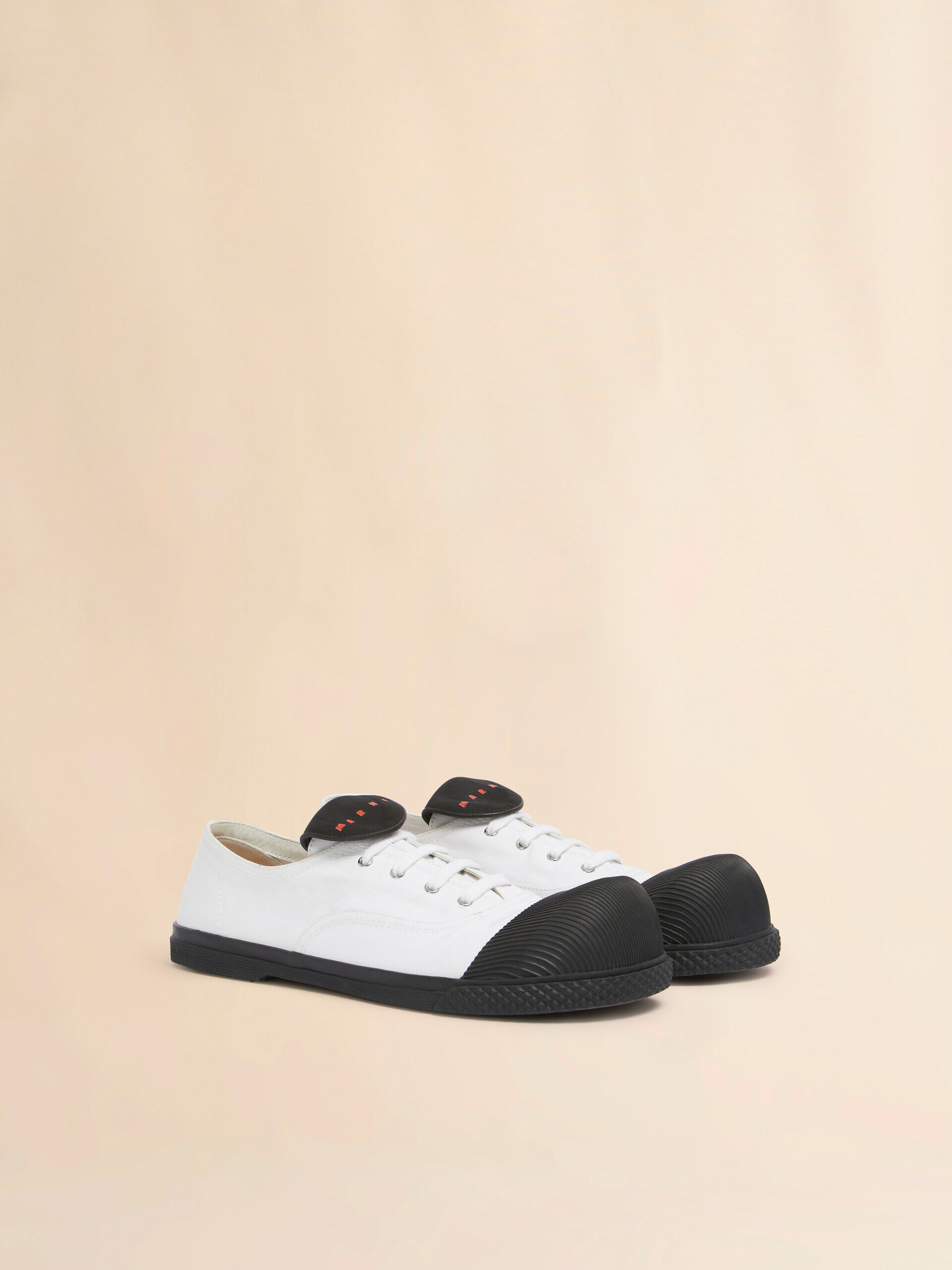 ホワイト キャンバス製 New Wave スニーカー | Marni