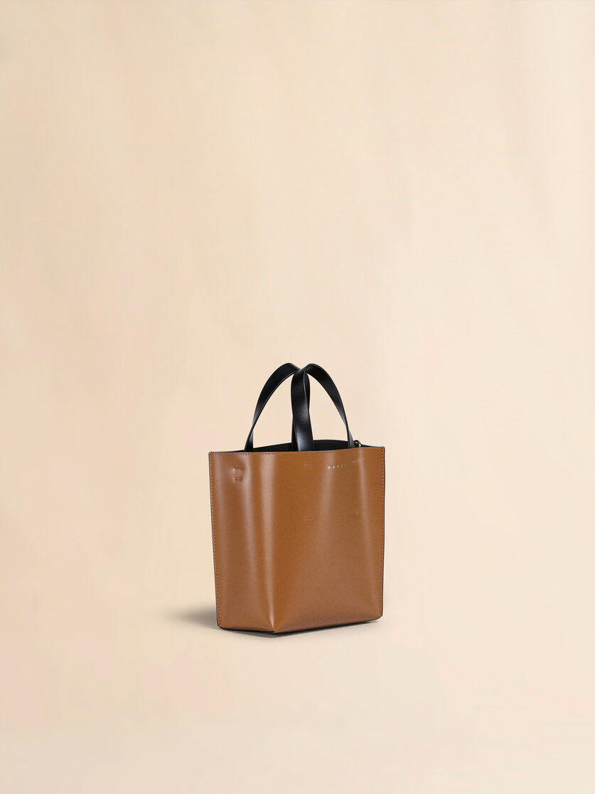 Borsa MUSEO in vitello lucido bicolore con tracolla - Borse shopping - Image 5