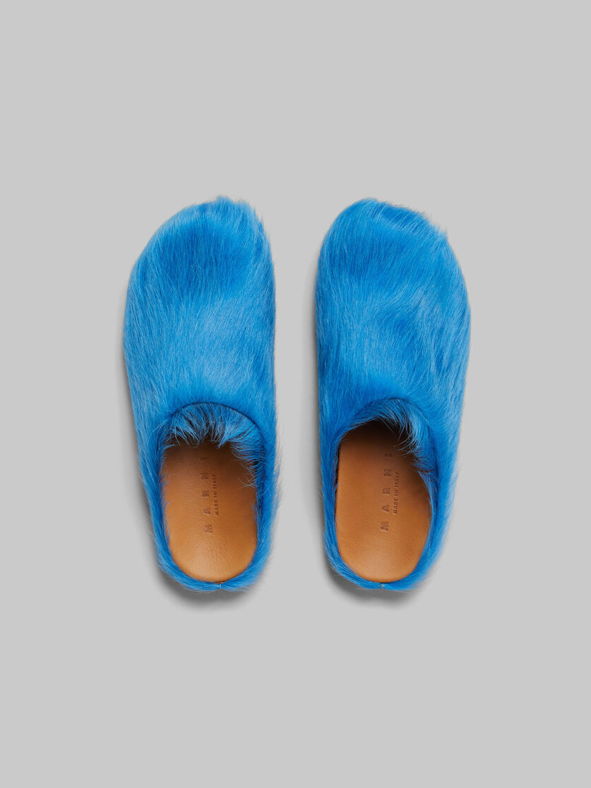 Blue long hair calfskin Fussbett sabot - Clogs - Image 4