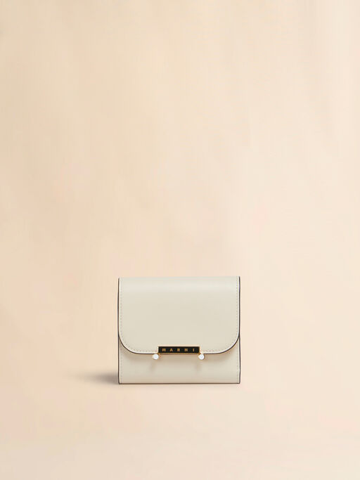 クリーム レザー製 Envelope 三つ折りウォレット - 財布
