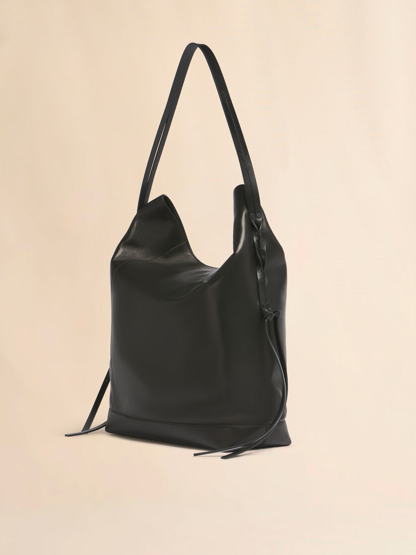 Black leather Pod 2.0 large hobo bag, Image 6