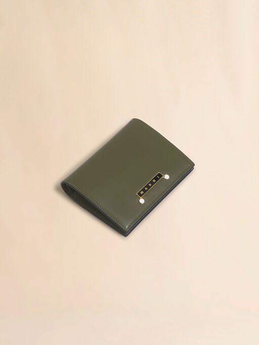 ディープグリーン レザー製 Envelope 二つ折りウォレット - 財布