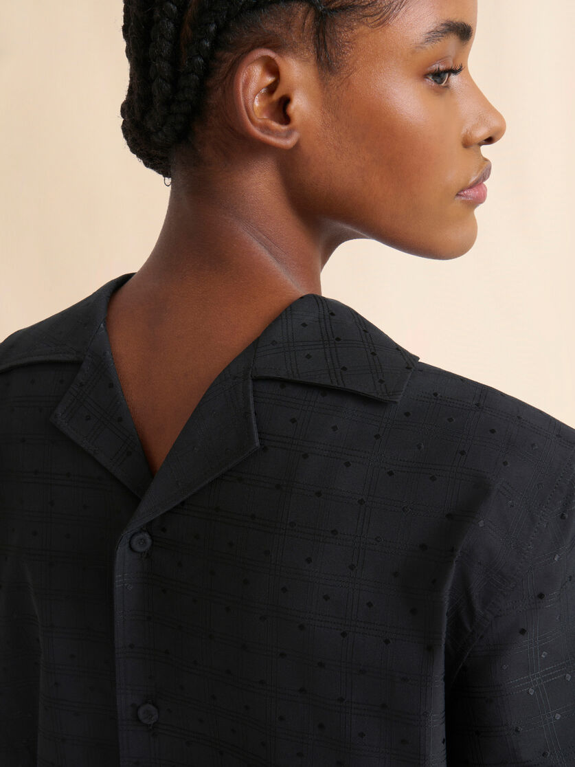 Black cotton-viscose back-to-front shirt top with check and dots jacquard motif - Shirts - Image 4