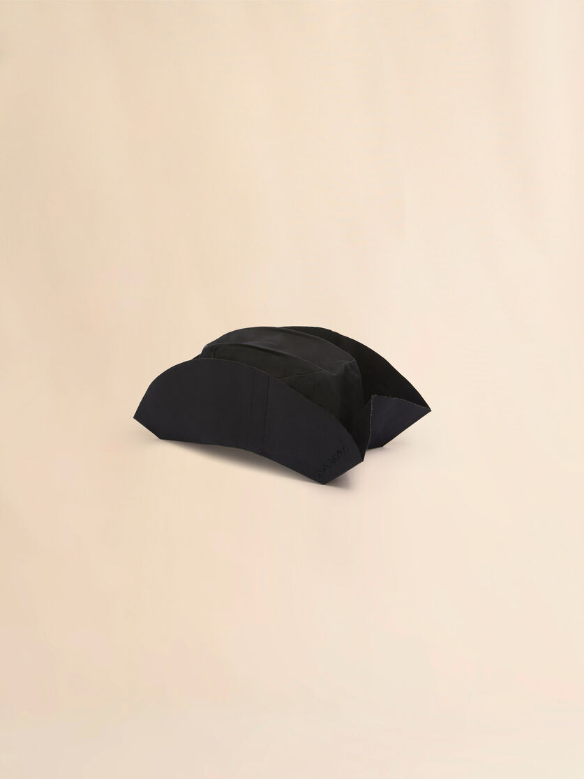 Mittelgroßer, schwarzer Eimerhut aus Baumwolle mit Marni Symbol Stickerei - Hüte - Image 1